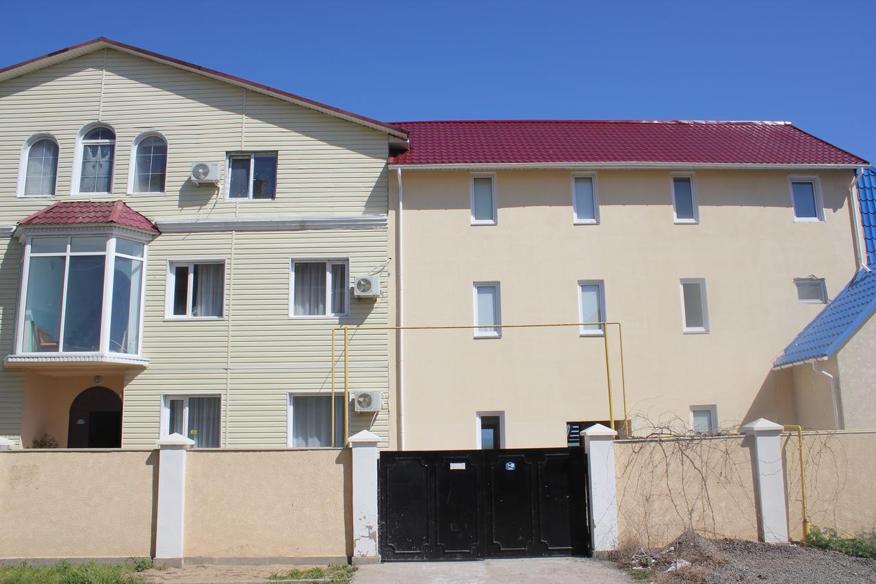 Sun Joy Hotel Sanzhiyka Exterior photo